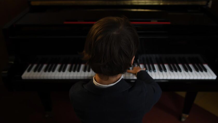 5-reasons-why-your-child-should-take-piano-lessons